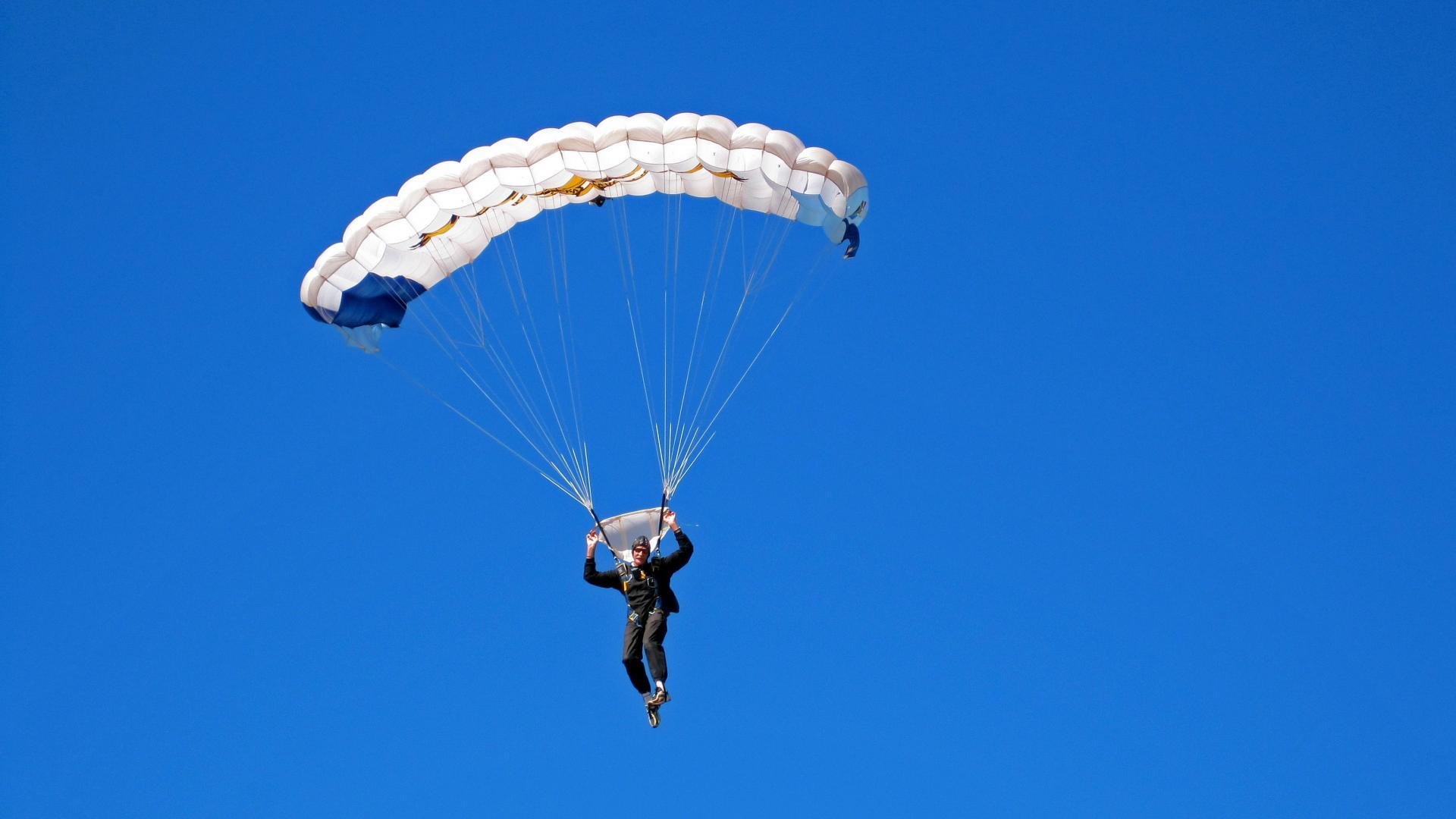 辽宁飞豹加强投篮训练提高命中稳定性,辽宁飞豹篮球俱乐部球员